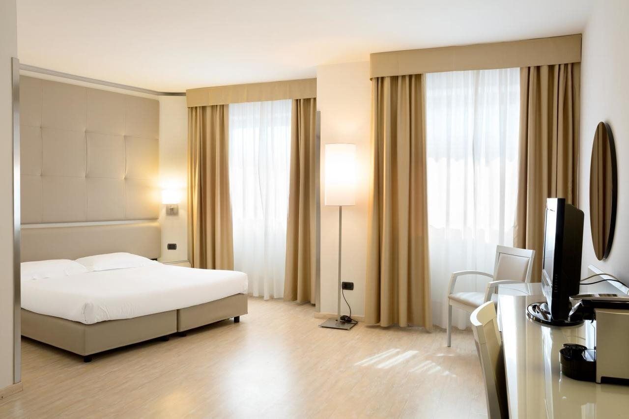 Mediterraneo Palace Hotel Ragusa Eksteriør billede