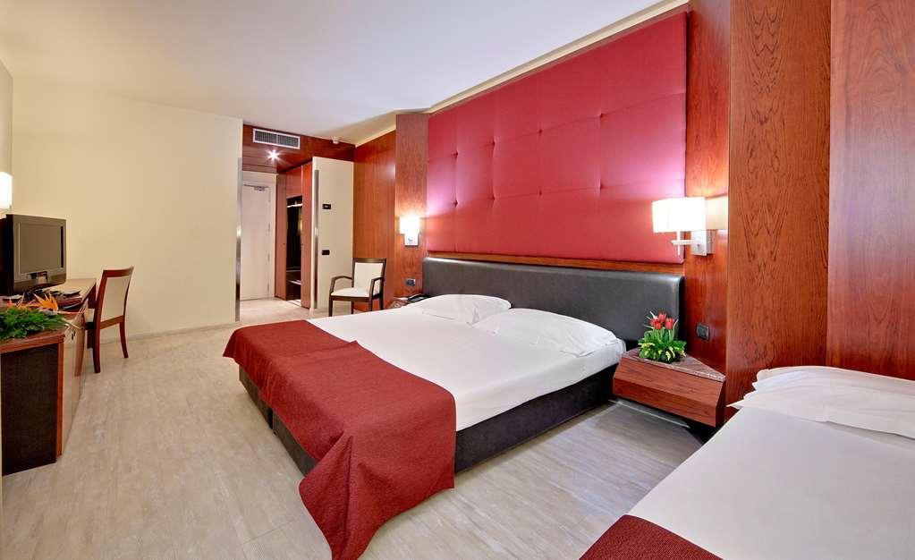 Mediterraneo Palace Hotel Ragusa Værelse billede